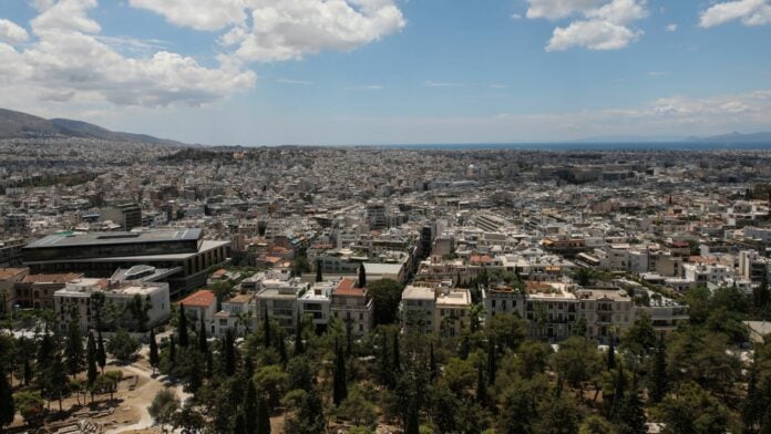 Δημοσιεύεται η διαδικασία εξαγοράς καταπατημένων ακινήτων του ελληνικού Δημοσίου από ιδιώτες