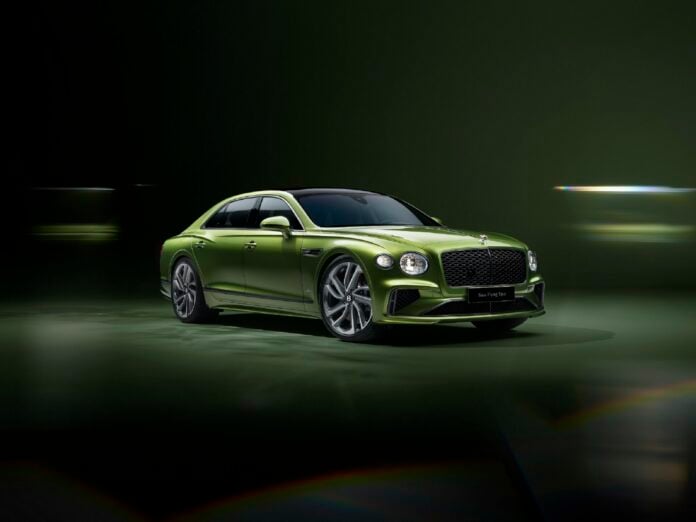 Η νέα Flying Spur Speed της Bentley αναβαθμίζει τον κόσμο των πολυτελών αυτοκινήτων